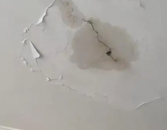 焦作阳台漏水维修公司分享下屋面防水工程质量问题原因分析